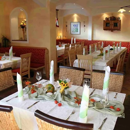 Gasthof Perauer 4*