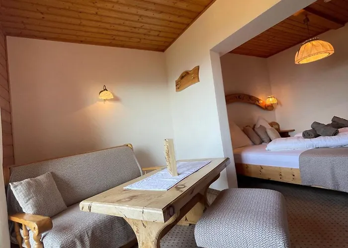 Gasthof Perauer Guest house 4*